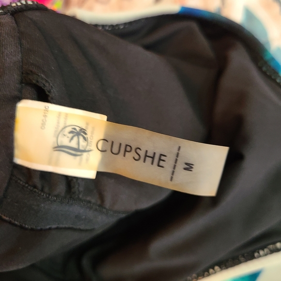 Cupshe Tropical Leaves Lace Up Back One Piece Swim - Picture 11 of 14